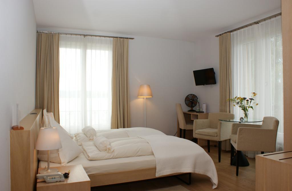 Hotel Jean-Jacques Rousseau La Neuveville Extérieur photo
